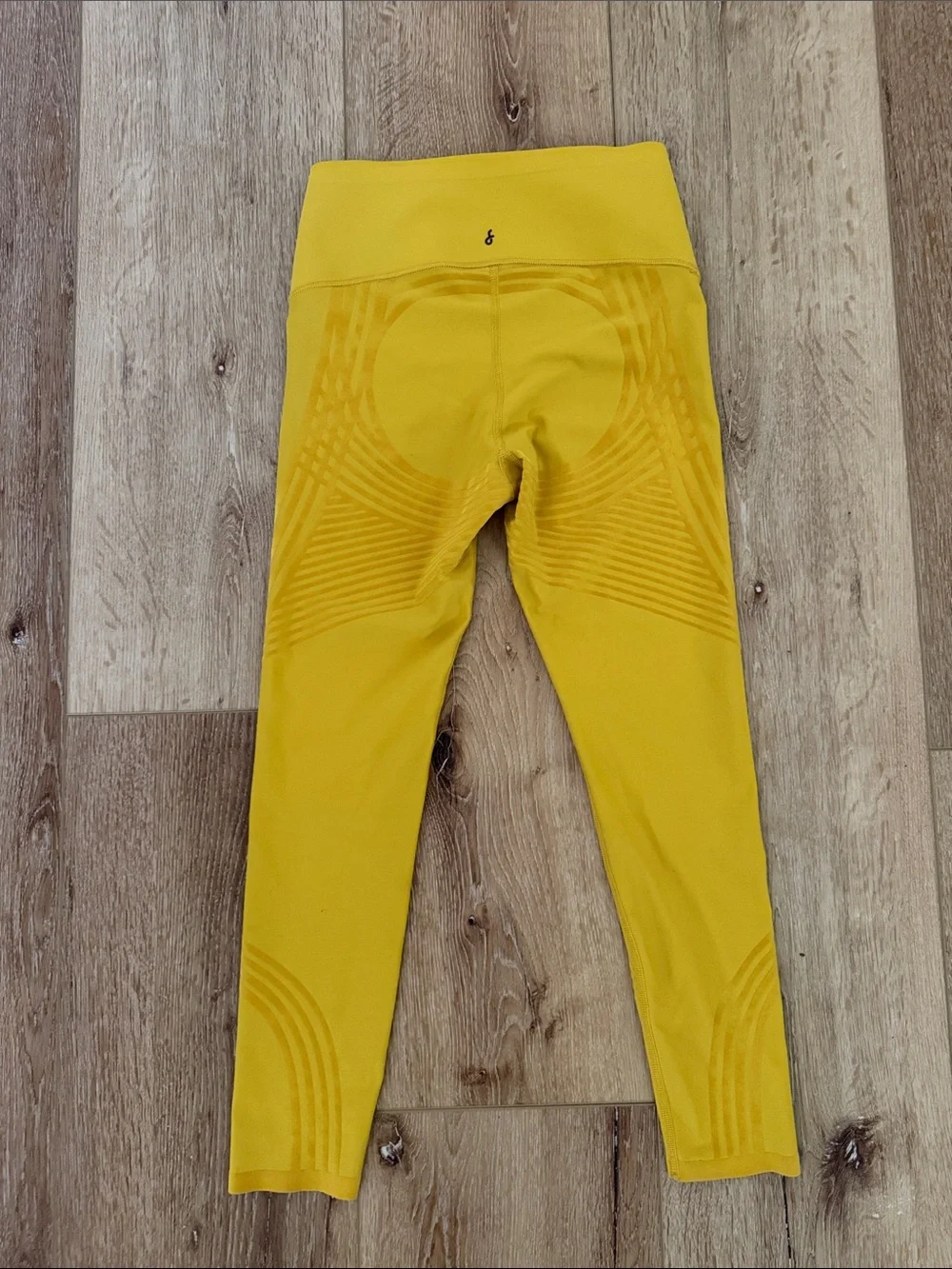 Fanka | RecoverEZ Reversible High-Waist Yellow Performance Leggings | S